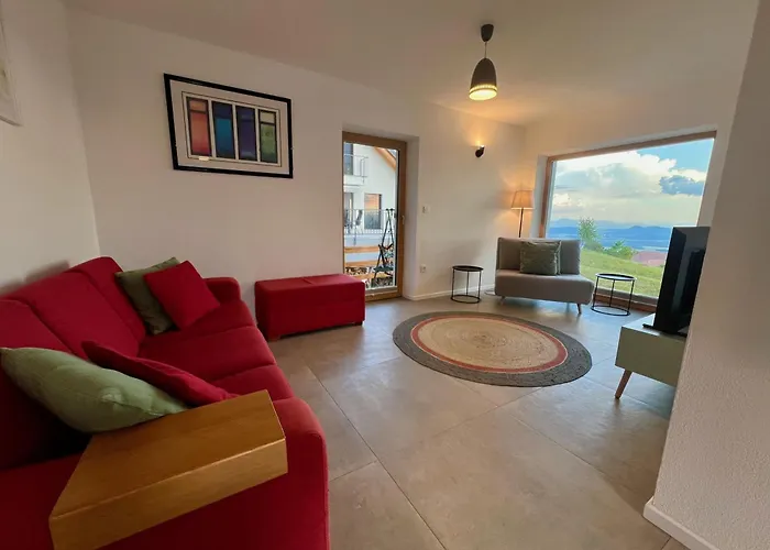 Elipa Cottage